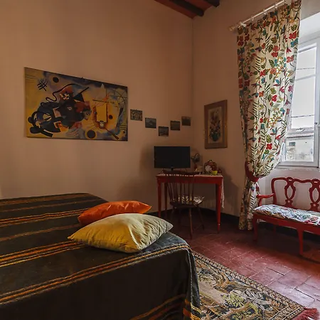 Etrusca Bed & Breakfast