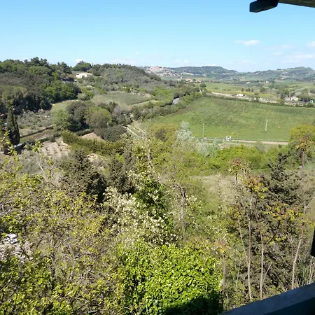 Etrusca Bed & Breakfast Bibbona