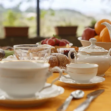 Etrusca Bed & Breakfast