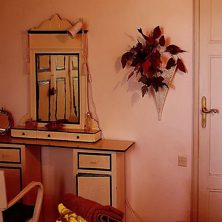 Etrusca Bed & Breakfast Bibbona